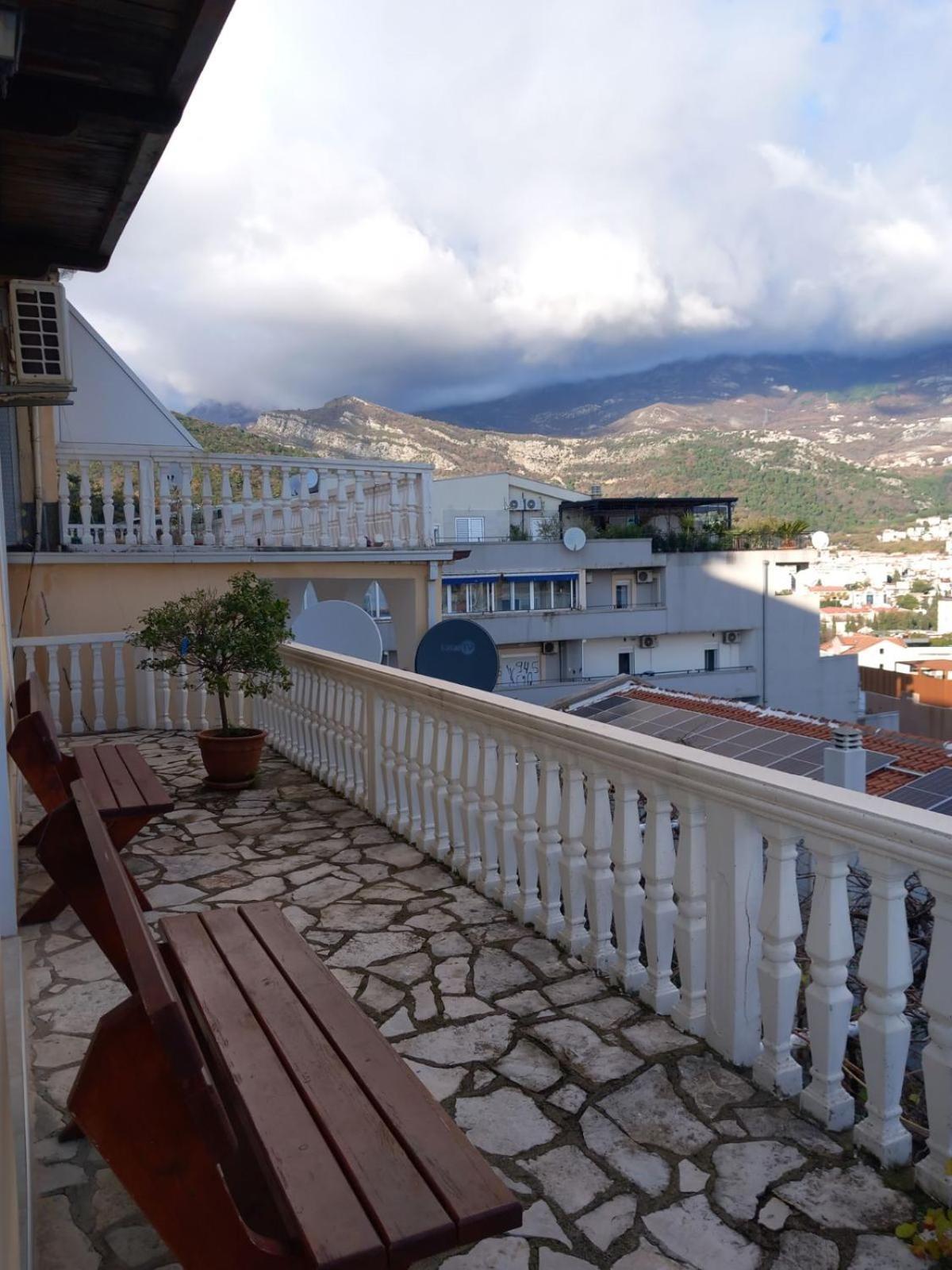 White Hills Apartments Budva Exterior photo